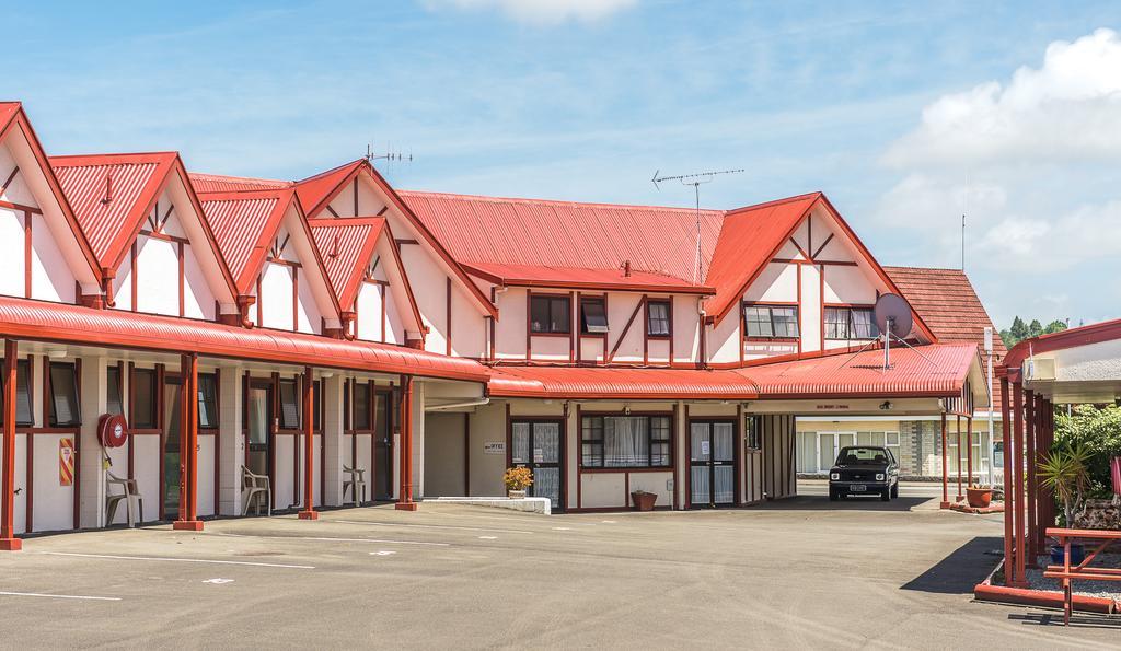 Burwood Motel Whanganui Exterior photo