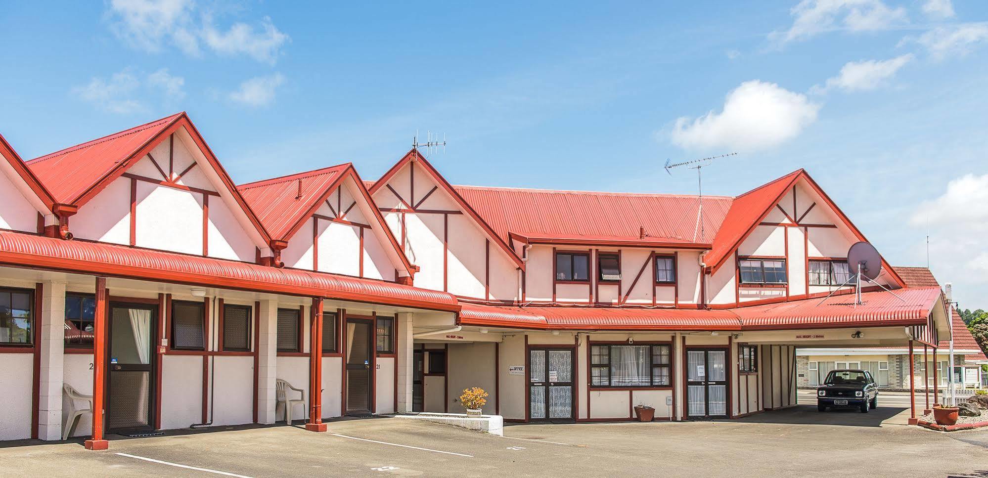 Burwood Motel Whanganui Exterior photo