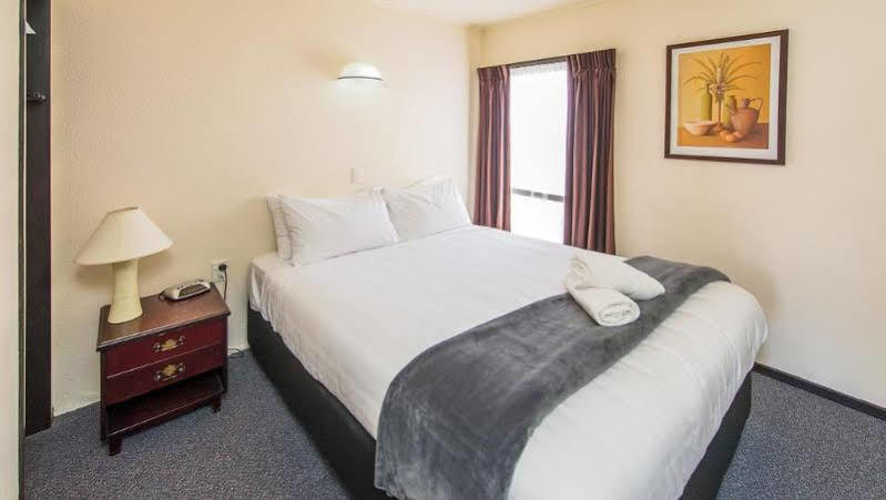 Burwood Motel Whanganui Exterior photo